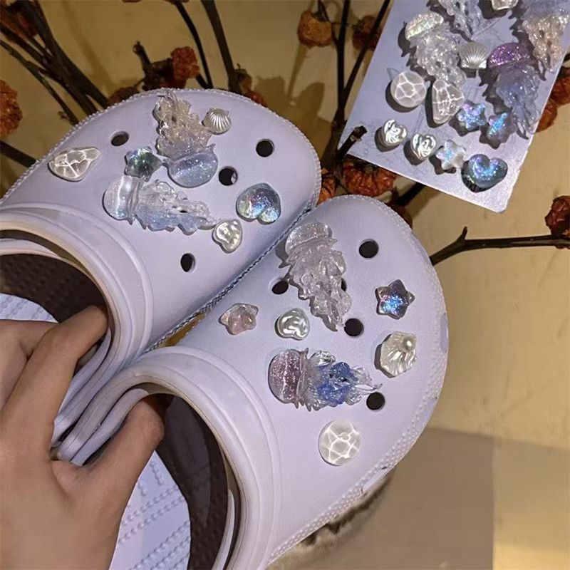 Glow In Dark Stars - 14Pcs 3D Glow‑in‑the‑Dark Jellyfish Shoe Charms
