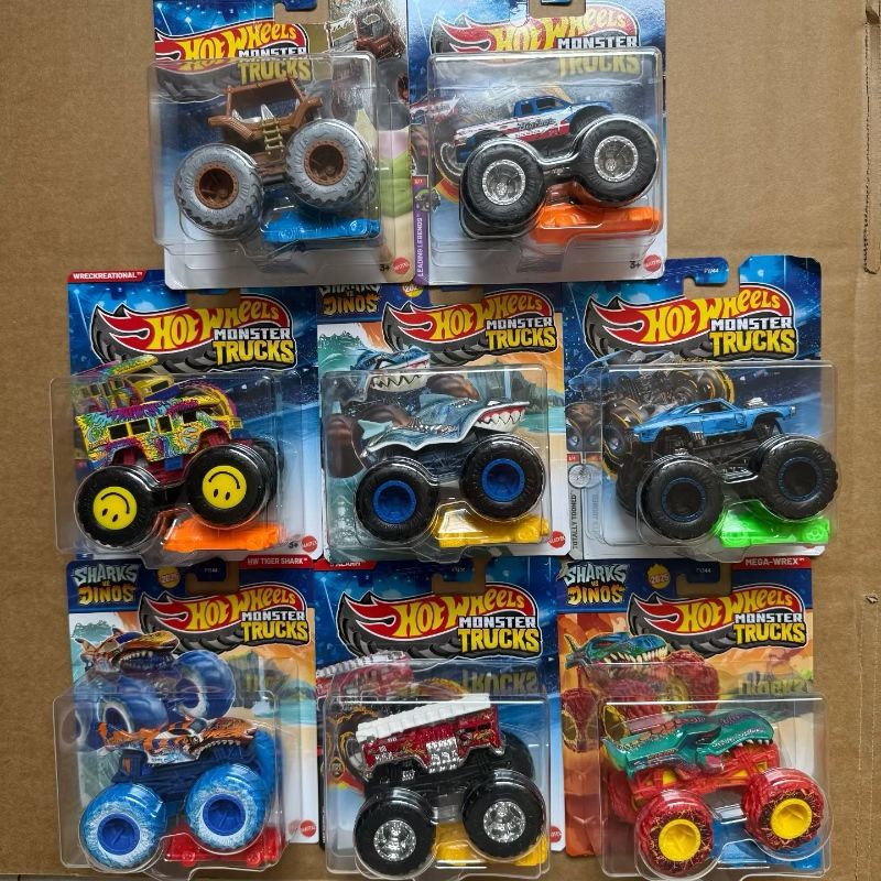 New Genuine Hot Wheels FYJ44 M - Hot Wheels Car Mainline recension och pris