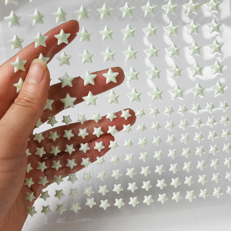 211pcs 3D Bubble Luminous Star - Glow In Dark Stars recension och pris