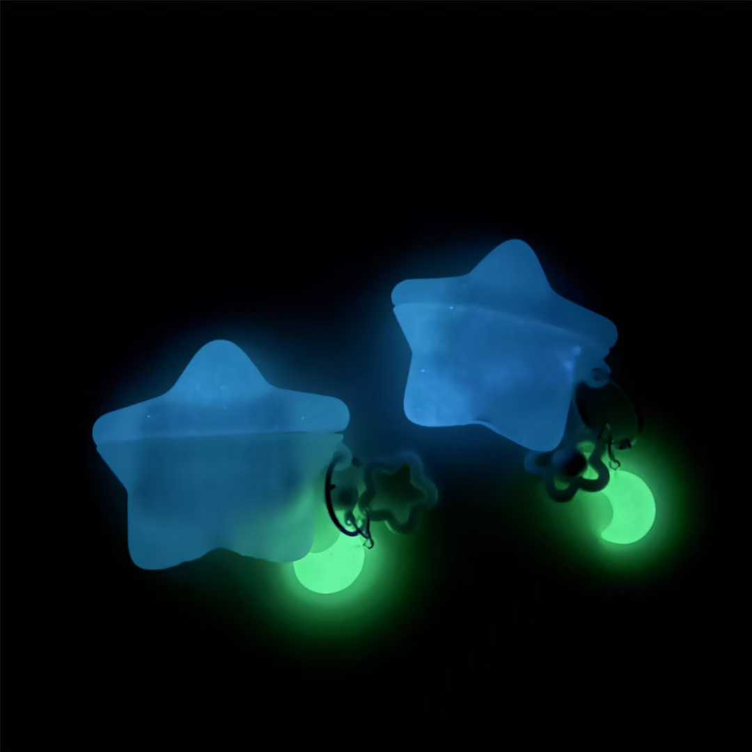 Glow in Dark Star Silicone Ear - Glow In Dark Stars recension och pris