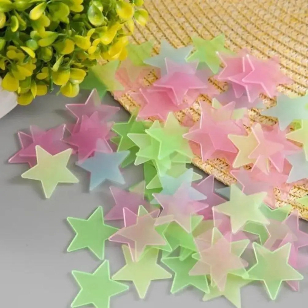 100 Pcs Colorful Glow in The D - Glow In Dark Stars recension och pris